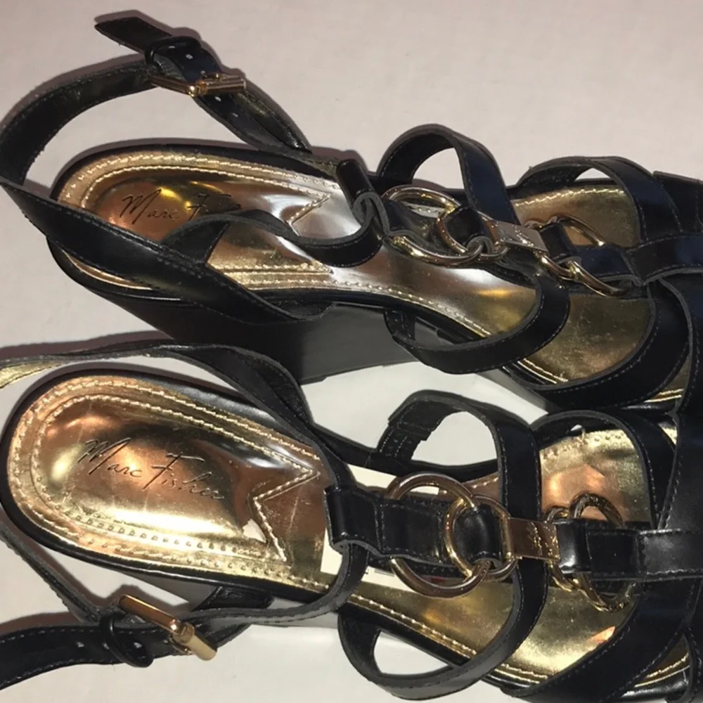 Marc Fisher platform shoes